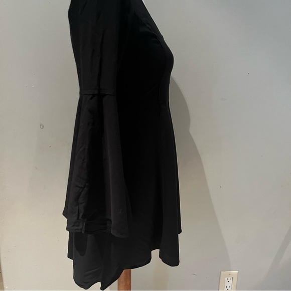 Express | Bell sleeve Dress - Picture 6 of 6